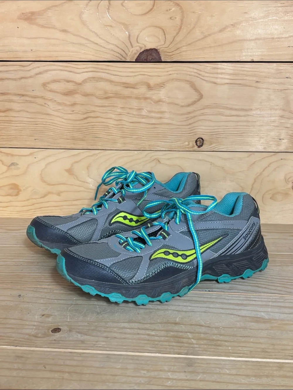 Saucony Raptor TR Trail Running sneakers size 9